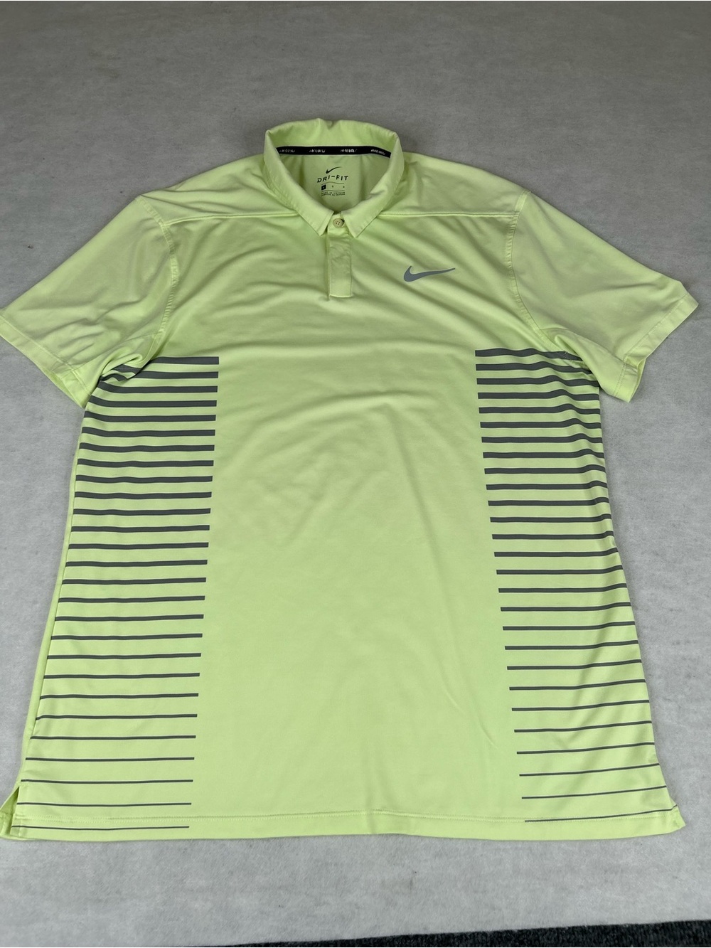 Nike Golf Polo Shirt Men's Size Large Safety Yellow Dry Cooling Dri-Fit